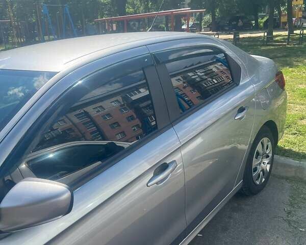 Сірий Пежо 301, об'ємом двигуна 1.56 л та пробігом 121 тис. км за 9500 $, фото 8 на Automoto.ua