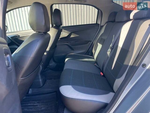 Сірий Пежо 301, об'ємом двигуна 1.56 л та пробігом 122 тис. км за 9490 $, фото 9 на Automoto.ua