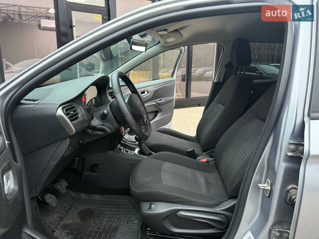 Пежо 301 2019 в Киеве на Automoto.ua Серый Пежо 301, объемом двигателя 1.56 л и пробегом 87 тыс. км за 7700 $, фото 24 на Automoto.ua