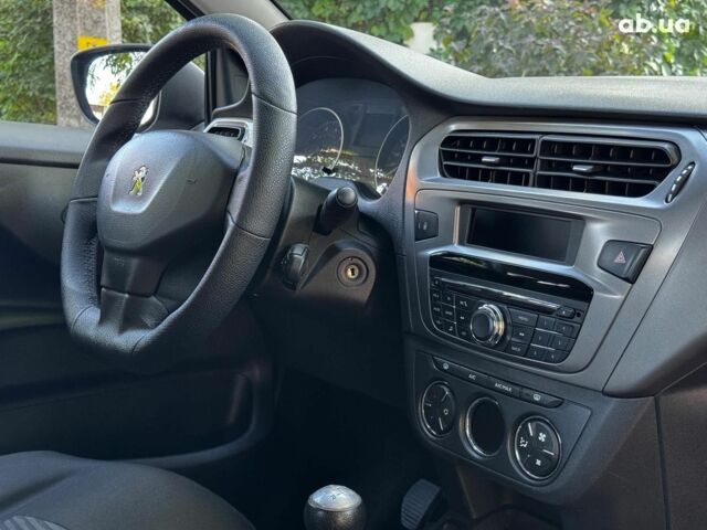 Пежо 301 2019 в Киеве на Automoto.ua Серый Пежо 301, объемом двигателя 1.6 л и пробегом 136 тыс. км за 8190 $, фото 29 на Automoto.ua