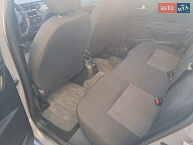 Серый Пежо 301, объемом двигателя 1.59 л и пробегом 55 тыс. км за 13200 $, фото 12 на Automoto.ua