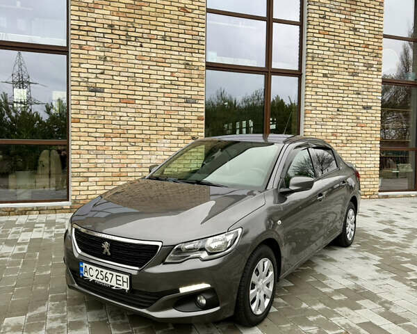 Серый Пежо 301, объемом двигателя 1.2 л и пробегом 160 тыс. км за 5950 $, фото 3 на Automoto.ua
