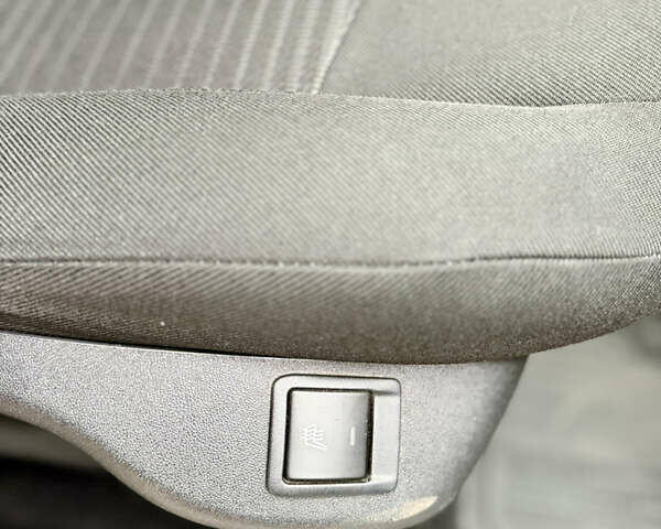 Серый Пежо 301, объемом двигателя 1.2 л и пробегом 160 тыс. км за 5950 $, фото 7 на Automoto.ua