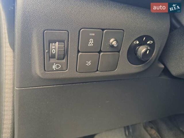 Серый Пежо 301, объемом двигателя 1.59 л и пробегом 55 тыс. км за 13200 $, фото 17 на Automoto.ua