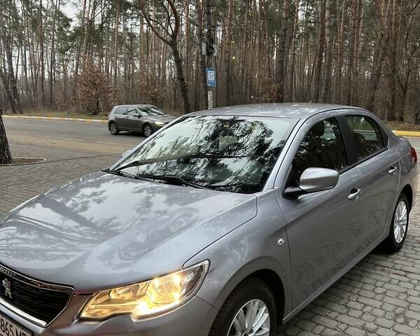 Сірий Пежо 301, об'ємом двигуна 1.59 л та пробігом 54 тис. км за 12900 $, фото 30 на Automoto.ua