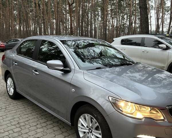 Сірий Пежо 301, об'ємом двигуна 1.59 л та пробігом 54 тис. км за 12900 $, фото 29 на Automoto.ua