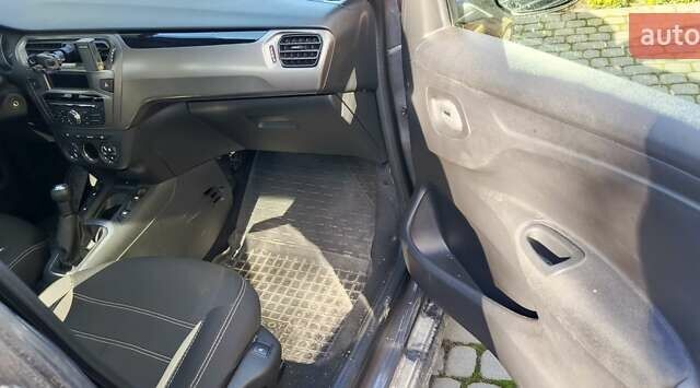 Пежо 301 2020 в Виннице на Automoto.ua Серый Пежо 301, объемом двигателя 1.59 л и пробегом 15 тыс. км за 12000 $, фото 9 на Automoto.ua