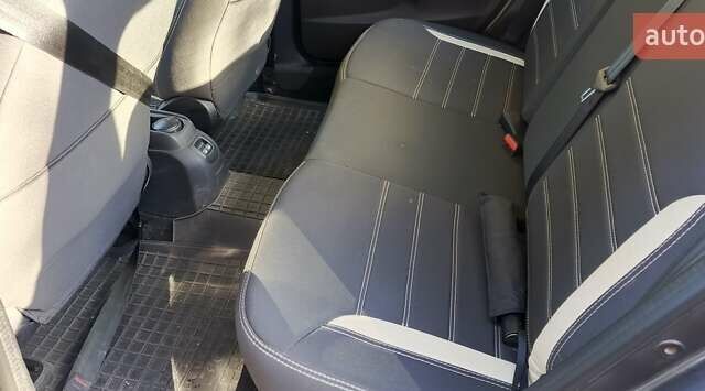 Пежо 301 2020 в Виннице на Automoto.ua Серый Пежо 301, объемом двигателя 1.59 л и пробегом 15 тыс. км за 12000 $, фото 4 на Automoto.ua