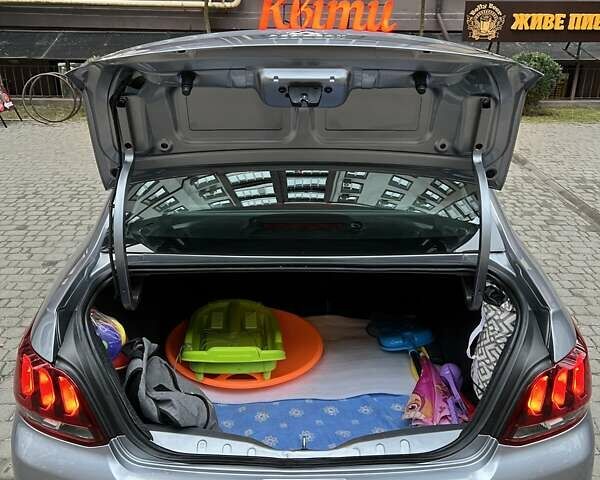Сірий Пежо 301, об'ємом двигуна 1.59 л та пробігом 54 тис. км за 12900 $, фото 9 на Automoto.ua