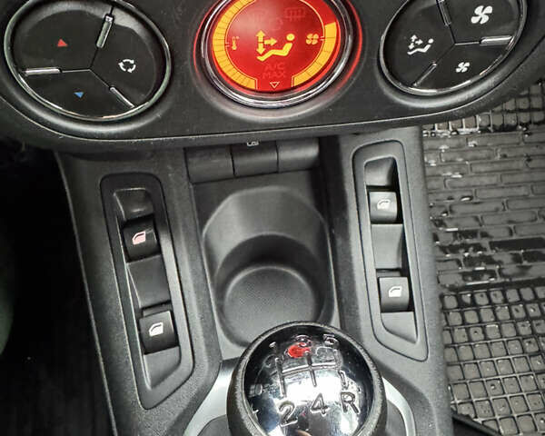 Серый Пежо 301, объемом двигателя 1.2 л и пробегом 109 тыс. км за 6700 $, фото 11 на Automoto.ua