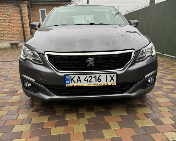 Серый Пежо 301, объемом двигателя 1.2 л и пробегом 109 тыс. км за 6700 $, фото 1 на Automoto.ua