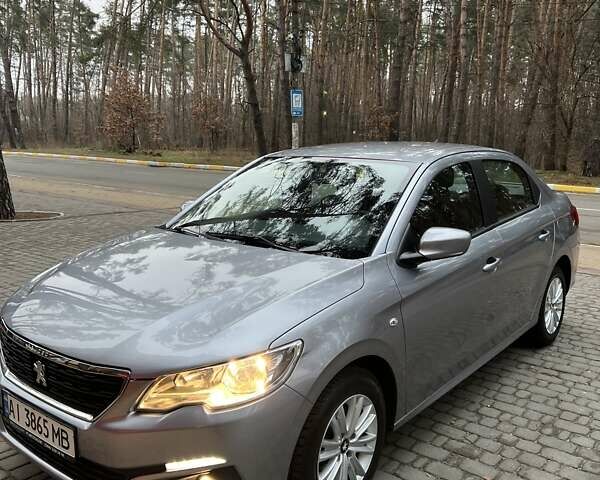 Сірий Пежо 301, об'ємом двигуна 1.59 л та пробігом 54 тис. км за 12900 $, фото 26 на Automoto.ua