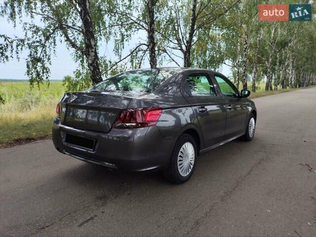 Серый Пежо 301, объемом двигателя 1.59 л и пробегом 141 тыс. км за 8900 $, фото 2 на Automoto.ua
