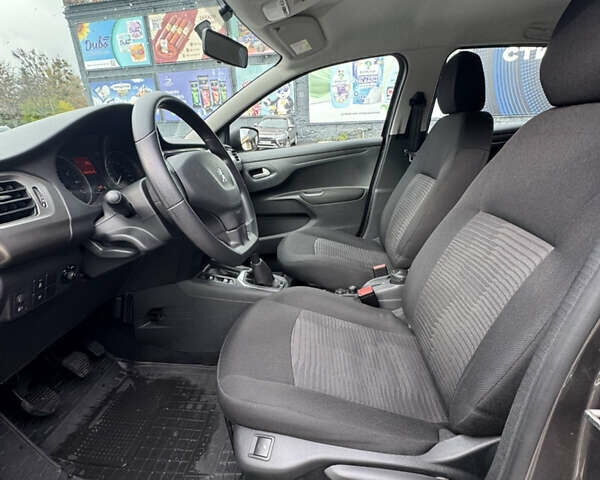 Пежо 301 2020 в Киеве на Automoto.ua Серый Пежо 301, объемом двигателя 1.59 л и пробегом 37 тыс. км за 9300 $, фото 9 на Automoto.ua