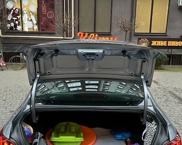 Сірий Пежо 301, об'ємом двигуна 1.59 л та пробігом 54 тис. км за 12900 $, фото 8 на Automoto.ua