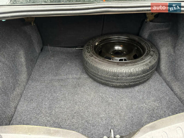 Серый Пежо 301, объемом двигателя 1.2 л и пробегом 109 тыс. км за 6700 $, фото 13 на Automoto.ua