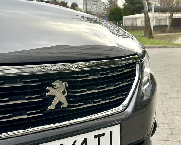 Серый Пежо 301, объемом двигателя 1.59 л и пробегом 66 тыс. км за 13000 $, фото 5 на Automoto.ua