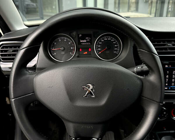 Серый Пежо 301, объемом двигателя 1.59 л и пробегом 66 тыс. км за 13000 $, фото 23 на Automoto.ua