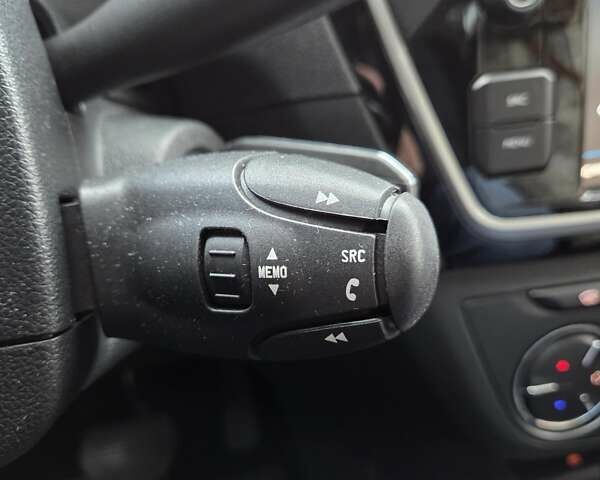 Серый Пежо 301, объемом двигателя 1.59 л и пробегом 66 тыс. км за 13000 $, фото 19 на Automoto.ua