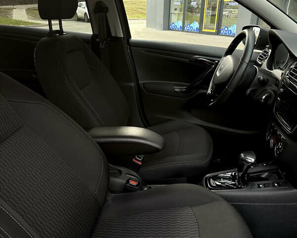 Серый Пежо 301, объемом двигателя 1.59 л и пробегом 66 тыс. км за 13000 $, фото 18 на Automoto.ua