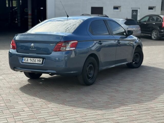 Синій Пежо 301, об'ємом двигуна 1.6 л та пробігом 201 тис. км за 7000 $, фото 5 на Automoto.ua