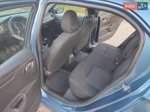 Синий Пежо 301, объемом двигателя 1.56 л и пробегом 160 тыс. км за 6800 $, фото 9 на Automoto.ua