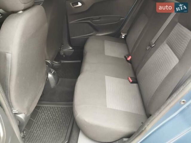 Синій Пежо 301, об'ємом двигуна 1.6 л та пробігом 168 тис. км за 6300 $, фото 4 на Automoto.ua