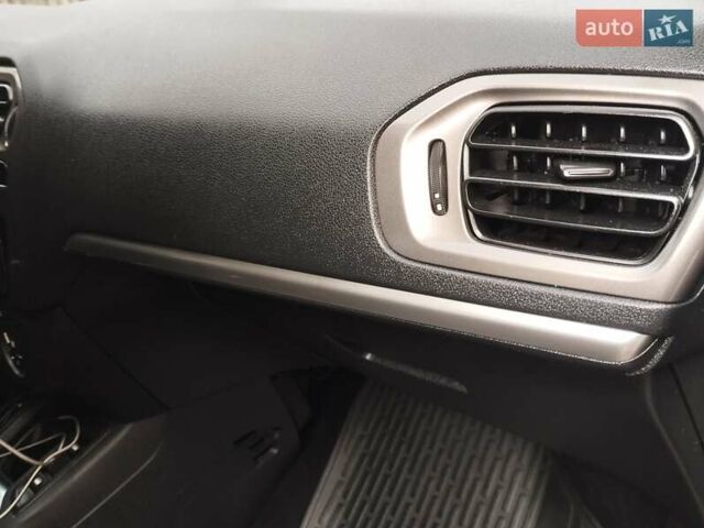 Синій Пежо 301, об'ємом двигуна 1.6 л та пробігом 168 тис. км за 6300 $, фото 2 на Automoto.ua