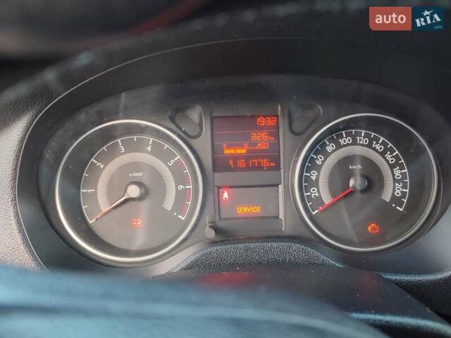 Синий Пежо 301, объемом двигателя 1.56 л и пробегом 160 тыс. км за 6800 $, фото 21 на Automoto.ua