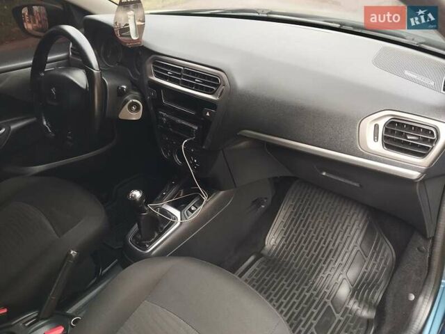 Синій Пежо 301, об'ємом двигуна 1.6 л та пробігом 168 тис. км за 6300 $, фото 3 на Automoto.ua