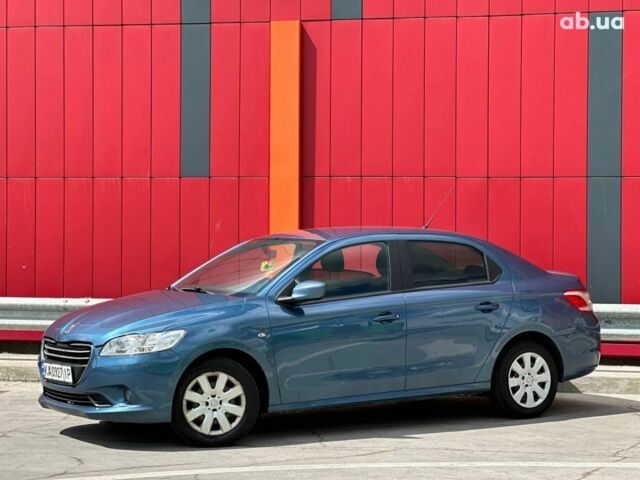 Синий Пежо 301, объемом двигателя 1.6 л и пробегом 212 тыс. км за 6400 $, фото 2 на Automoto.ua