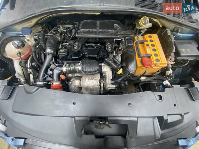 Синий Пежо 301, объемом двигателя 1.56 л и пробегом 228 тыс. км за 6300 $, фото 16 на Automoto.ua