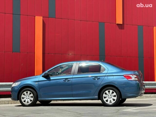 Синий Пежо 301, объемом двигателя 1.6 л и пробегом 212 тыс. км за 6400 $, фото 4 на Automoto.ua