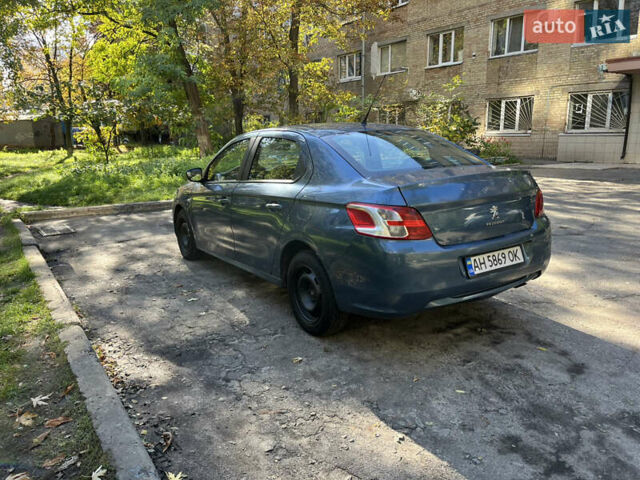 Синий Пежо 301, объемом двигателя 1.6 л и пробегом 375 тыс. км за 6400 $, фото 5 на Automoto.ua