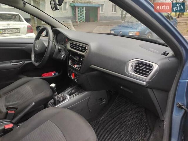 Синий Пежо 301, объемом двигателя 1.56 л и пробегом 367 тыс. км за 5500 $, фото 4 на Automoto.ua