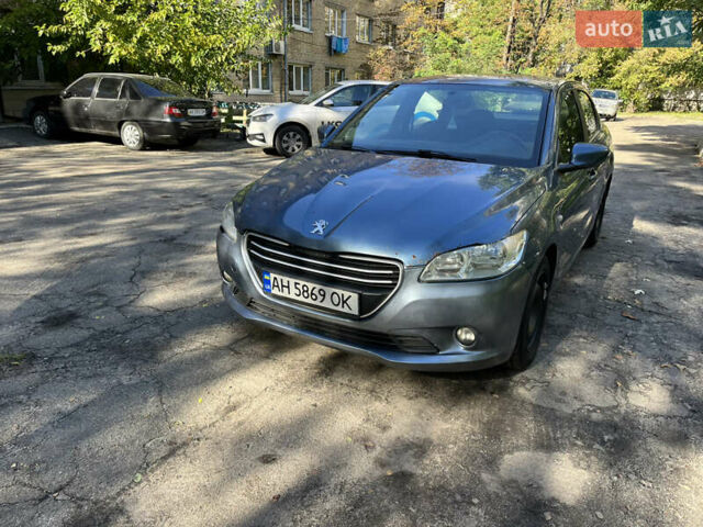 Синий Пежо 301, объемом двигателя 1.6 л и пробегом 375 тыс. км за 6400 $, фото 6 на Automoto.ua