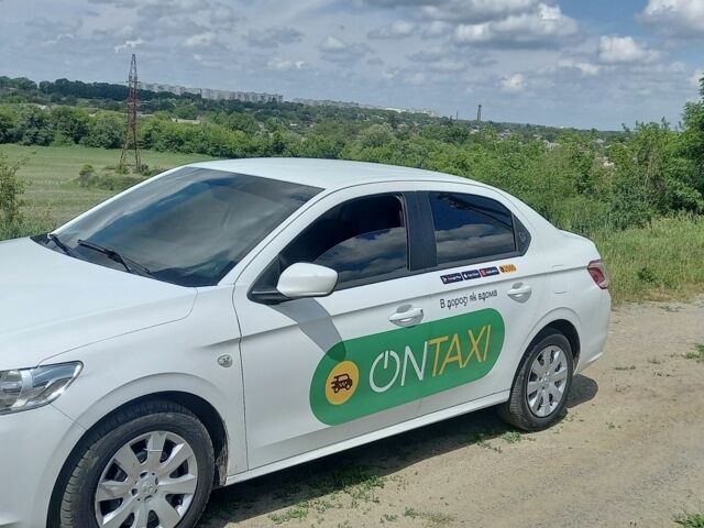 Білий Пежо 304, об'ємом двигуна 1.2 л та пробігом 210 тис. км за 4700 $, фото 3 на Automoto.ua