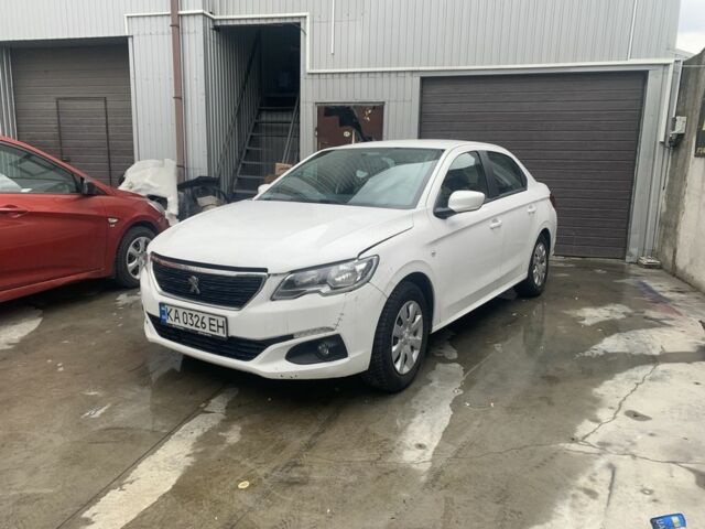Пежо 304 2021 у Києві на Automoto.ua Білий Пежо 304, об'ємом двигуна 1.6 л та пробігом 64 тис. км за 7555 $, фото 1 на Automoto.ua