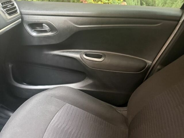 Белый Пежо 305, объемом двигателя 1.6 л и пробегом 108 тыс. км за 6100 $, фото 9 на Automoto.ua