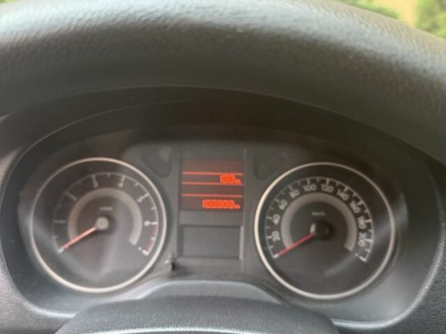 Белый Пежо 305, объемом двигателя 1.6 л и пробегом 108 тыс. км за 6100 $, фото 7 на Automoto.ua