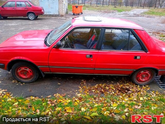 Красный Пежо 305, объемом двигателя 1.6 л и пробегом 56 тыс. км за 590 $, фото 3 на Automoto.ua