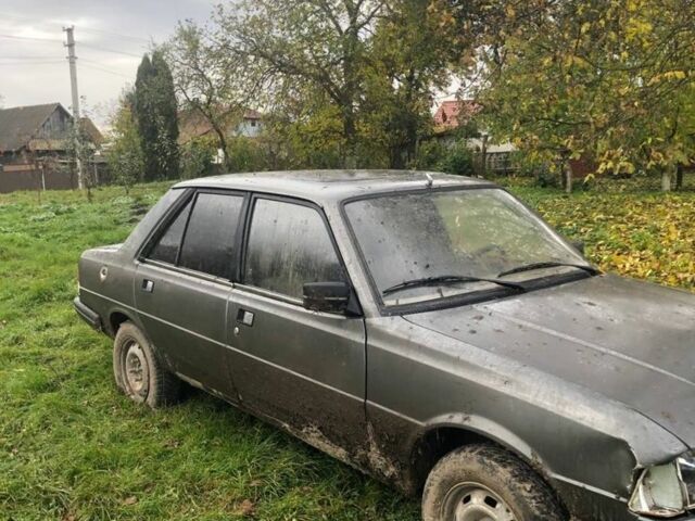 Серый Пежо 305, объемом двигателя 1.6 л и пробегом 1 тыс. км за 204 $, фото 1 на Automoto.ua