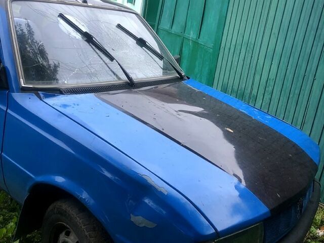 Синий Пежо 305, объемом двигателя 1.8 л и пробегом 211 тыс. км за 280 $, фото 3 на Automoto.ua