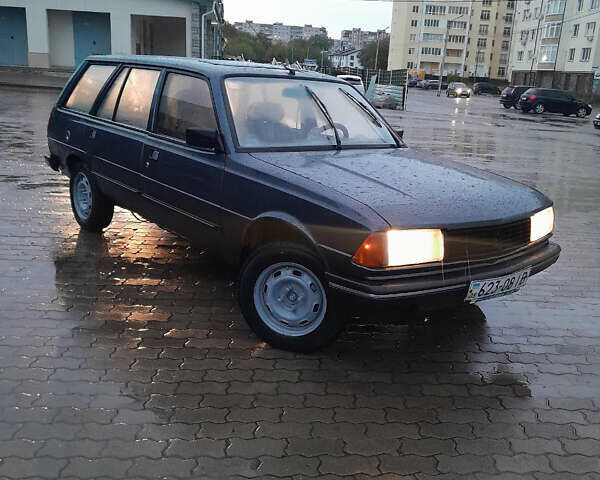 Синій Пежо 305, об'ємом двигуна 1.8 л та пробігом 100 тис. км за 722 $, фото 2 на Automoto.ua