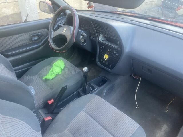 Красный Пежо 306, объемом двигателя 1.4 л и пробегом 3 тыс. км за 600 $, фото 4 на Automoto.ua