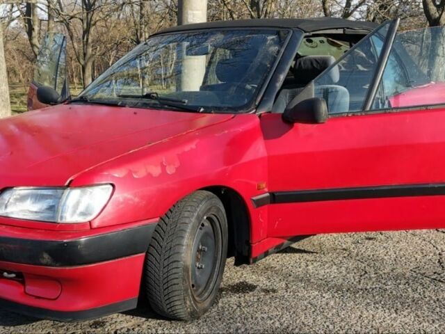 Красный Пежо 306, объемом двигателя 0 л и пробегом 300 тыс. км за 2700 $, фото 3 на Automoto.ua