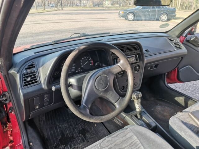 Красный Пежо 306, объемом двигателя 0 л и пробегом 300 тыс. км за 500 $, фото 2 на Automoto.ua