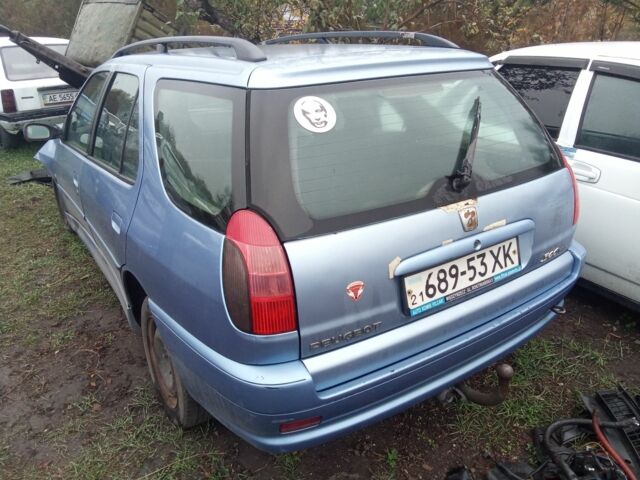 Синий Пежо 306, объемом двигателя 0 л и пробегом 150 тыс. км за 600 $, фото 1 на Automoto.ua
