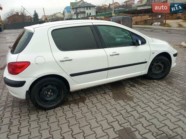 Білий Пежо 307, об'ємом двигуна 1.59 л та пробігом 370 тис. км за 3300 $, фото 7 на Automoto.ua