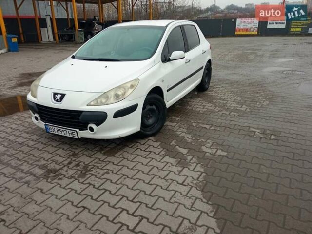 Білий Пежо 307, об'ємом двигуна 1.59 л та пробігом 370 тис. км за 3300 $, фото 2 на Automoto.ua